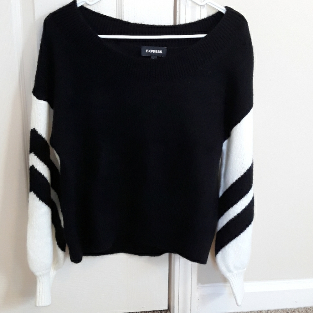 Express Sweater XS